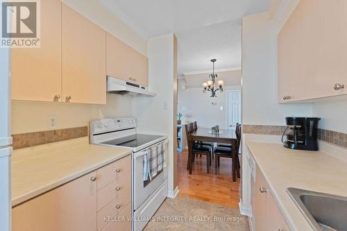 210 - 36D Forester Crescent, Ottawa, ON - Indoor Photo Showing Kitchen