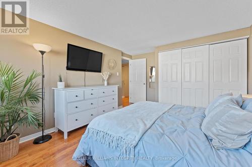 210 - 36D Forester Crescent, Ottawa, ON - Indoor Photo Showing Bedroom