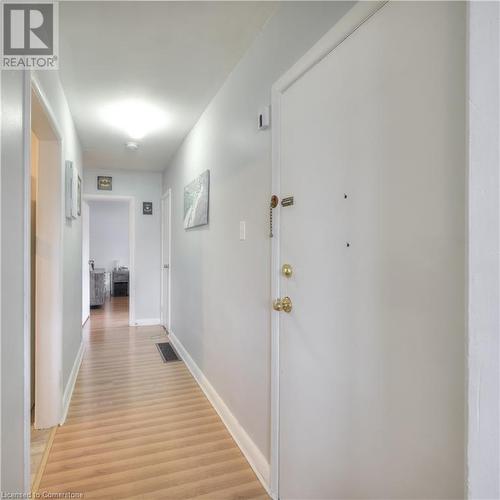 Corridor featuring light hardwood / wood-style flooring - 524 Krug Street, Kitchener, ON - Indoor Photo Showing Other Room