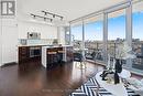 1408 - 201 Parkdale Avenue, Ottawa, ON  - Indoor Photo Showing Kitchen With Upgraded Kitchen 