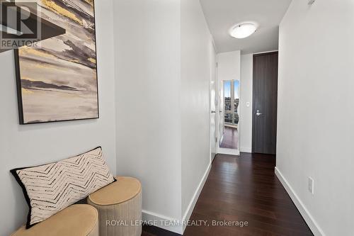 1408 - 201 Parkdale Avenue, Ottawa, ON - Indoor Photo Showing Other Room