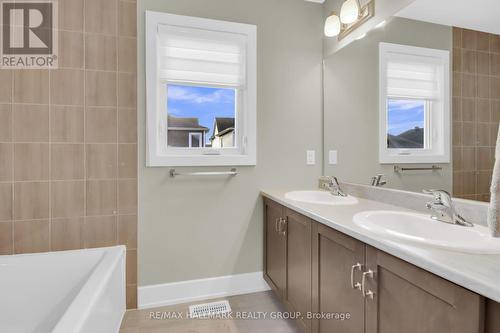 77 Axel Crescent, Ottawa, ON - Indoor Photo Showing Bathroom