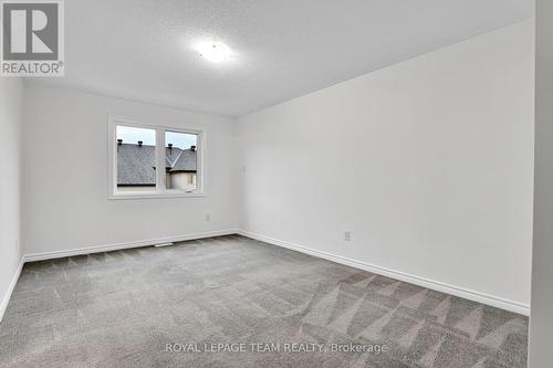 1023 Cedar Creek Drive, Ottawa, ON - Indoor Photo Showing Other Room