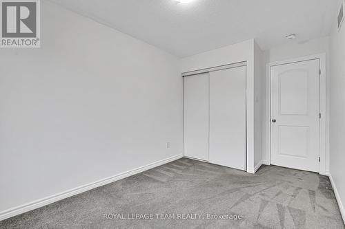 1023 Cedar Creek Drive, Ottawa, ON - Indoor Photo Showing Other Room