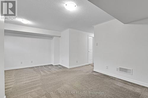 1023 Cedar Creek Drive, Ottawa, ON - Indoor Photo Showing Other Room