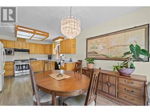 151 8 Avenue Sw Unit# 23, Salmon Arm, BC - Indoor Photo Showing Dining Room