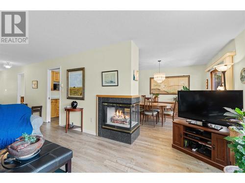 151 8 Avenue Sw Unit# 23, Salmon Arm, BC - Indoor Photo Showing Living Room With Fireplace