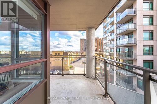 402 - 1235 Bayly Street, Pickering, ON - Outdoor With Balcony With Exterior