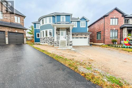 39 Auburn Court, Barrie, ON 