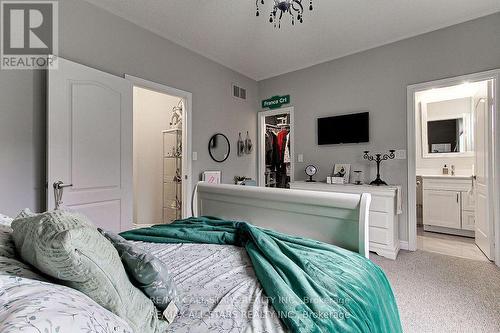 126 Vipond Road, Whitby, ON - Indoor Photo Showing Bedroom