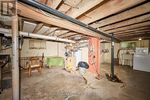 840 Ridge Road N, Fort Erie (335 - Ridgeway), ON - Indoor Photo Showing Basement