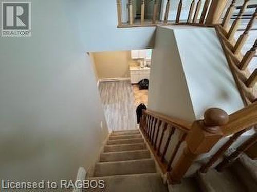 Stairway featuring hardwood / wood-style floors - 745 4Th Avenue East Avenue, Owen Sound, ON 