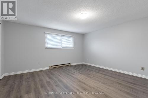 22 - 226 Highview Avenue W, London, ON - Indoor Photo Showing Other Room