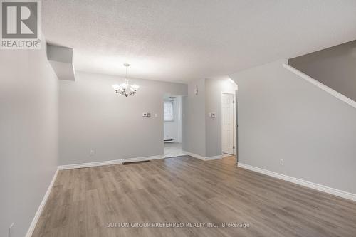 22 - 226 Highview Avenue W, London, ON - Indoor Photo Showing Other Room