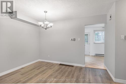 22 - 226 Highview Avenue W, London, ON - Indoor Photo Showing Other Room