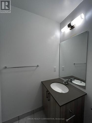 601 - 1435 Celebration Drive, Pickering, ON - Indoor Photo Showing Bathroom