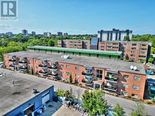 202 - 264 Oakdale Avenue, St. Catharines (456 - Oakdale), ON - Outdoor With View