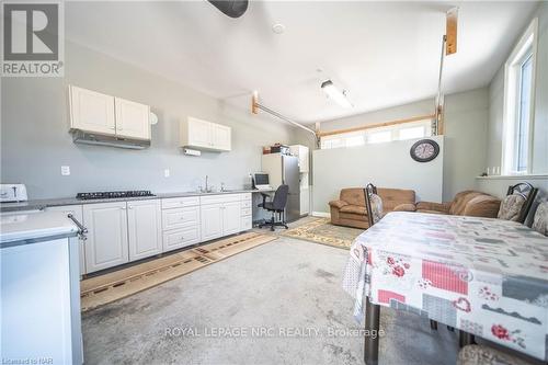 2876 3 Highway E, Port Colborne, ON - Indoor Photo Showing Kitchen