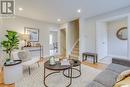 672 Elgin Street, Newmarket, ON  - Indoor Photo Showing Living Room 