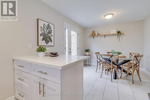 672 Elgin Street, Newmarket, ON - Indoor Photo Showing Dining Room