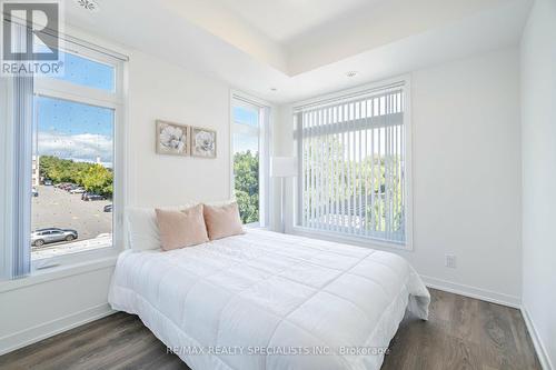 409 - 160 Canon Jackson Drive, Toronto, ON - Indoor Photo Showing Bedroom