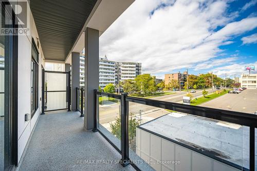 409 - 160 Canon Jackson Drive, Toronto, ON - Outdoor With Balcony With Exterior