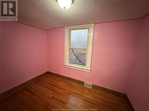 1092 Highland Avenue Unit# Upper, Windsor, ON - Indoor Photo Showing Other Room