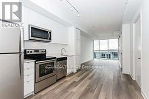 B314 - 5240 Dundas Street, Burlington, ON - Indoor Photo Showing Kitchen With Stainless Steel Kitchen