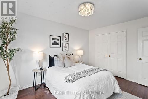 1306 Cornell Court, Pickering (Liverpool), ON - Indoor Photo Showing Bedroom