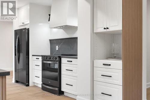 5 Rutherford Crescent, Ottawa, ON - Indoor Photo Showing Kitchen