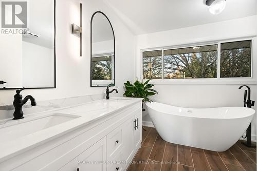 5 Rutherford Crescent, Ottawa, ON - Indoor Photo Showing Bathroom