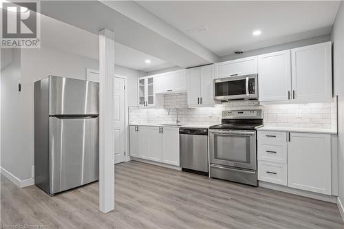 24 Watch Hill Lane, Cambridge, ON - Indoor Photo Showing Kitchen