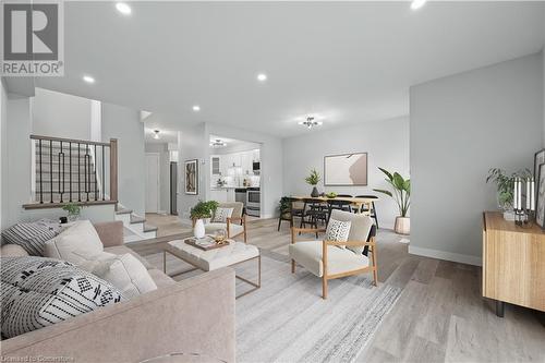 24 Watch Hill Lane, Cambridge, ON - Indoor Photo Showing Living Room