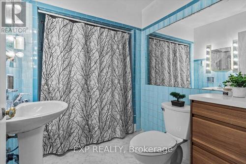 95 Grovedale Avenue, Toronto, ON - Indoor Photo Showing Bathroom