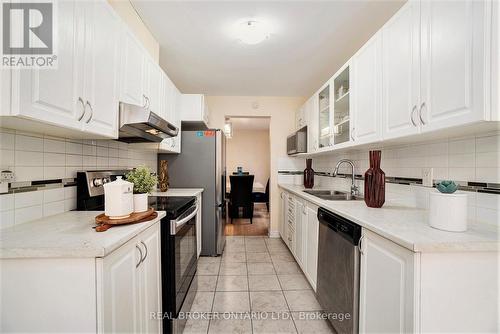 524 Paine Avenue, Ottawa, ON - Indoor Photo Showing Kitchen With Double Sink