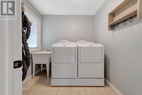 187 Milson Crescent, Guelph, ON - Indoor Photo Showing Laundry Room