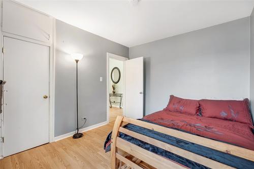 1160 Moosejaw Street, Penticton, BC - Indoor Photo Showing Bedroom