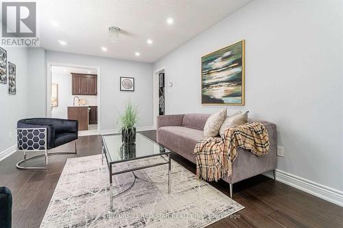 32 Gold Park Place, Brampton, ON - Indoor Photo Showing Living Room