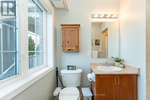 1 - 3032 Clayhill Road, Mississauga, ON - Indoor Photo Showing Bathroom