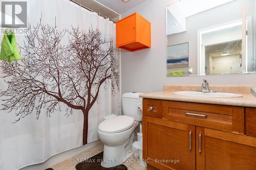 1 - 3032 Clayhill Road, Mississauga, ON - Indoor Photo Showing Bathroom