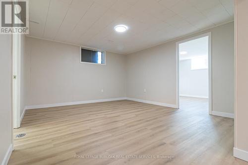 1371 Mountain Grove Avenue, Burlington, ON - Indoor Photo Showing Other Room