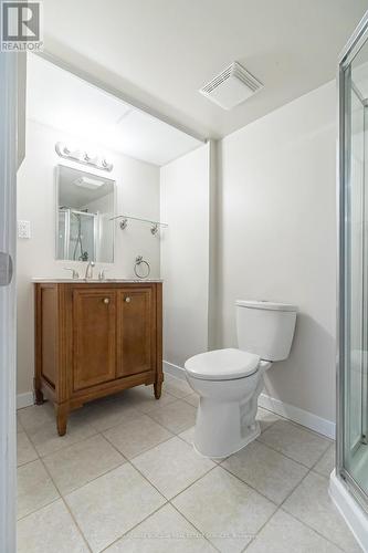 1371 Mountain Grove Avenue, Burlington, ON - Indoor Photo Showing Bathroom