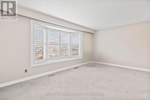 219 Guelph Street, Oshawa (Donevan), ON - Indoor Photo Showing Other Room