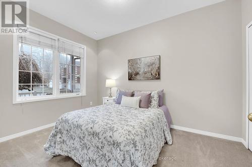 8 - 81 Valridge Drive, Hamilton, ON - Indoor Photo Showing Bedroom