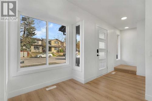 256 Abinger Crescent Ne, Calgary, AB - Indoor Photo Showing Other Room