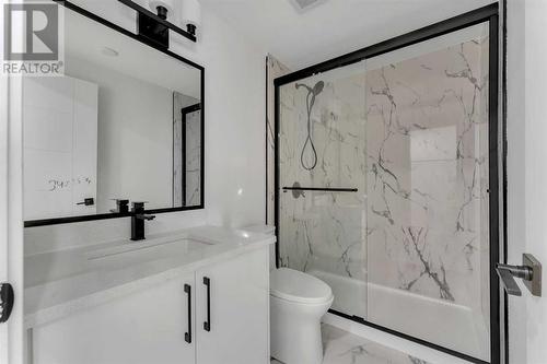 256 Abinger Crescent Ne, Calgary, AB - Indoor Photo Showing Bathroom