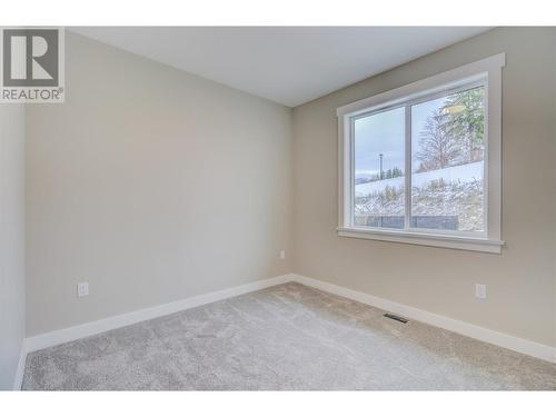 1720 9 Street Se, Salmon Arm, BC - Indoor Photo Showing Other Room