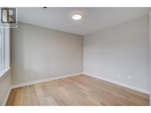 1720 9 Street Se, Salmon Arm, BC - Indoor Photo Showing Other Room