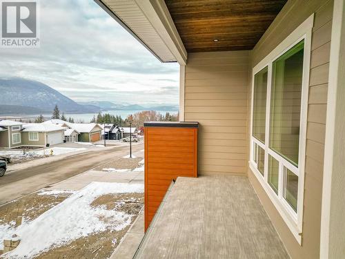 1720 9 Street Se, Salmon Arm, BC - Outdoor With Deck Patio Veranda With Exterior