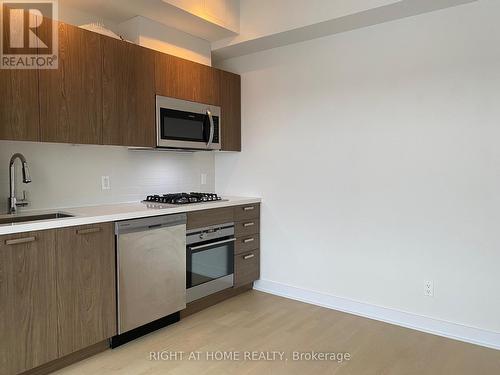 708 - 203 Catherine St Street, Ottawa, ON - Indoor Photo Showing Kitchen